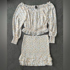 Aqua two piece white floral skirt and blouse set size M